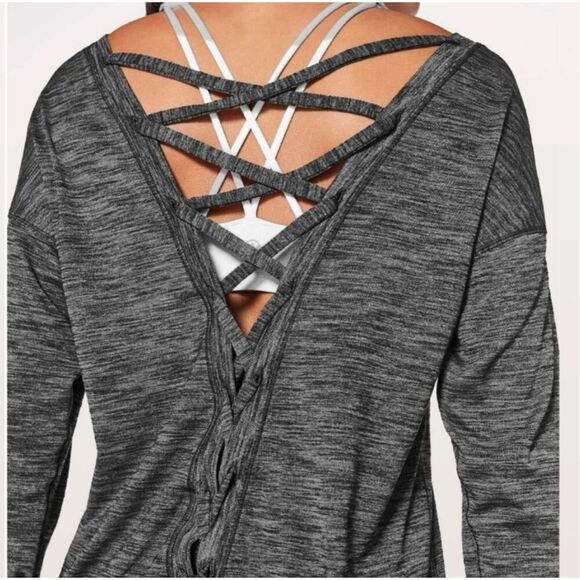 ✨Lululemon Laced With Intent Grey Laced Back Long Sleeve Sz 6 Top✨ - Picture 5 of 12